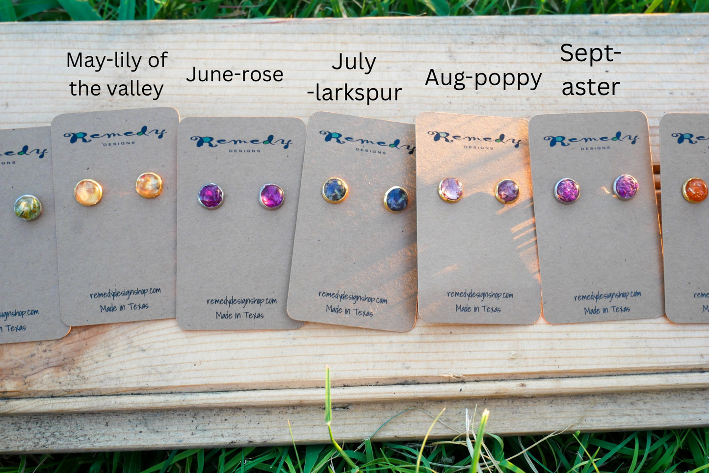 Real Birth Flower Stud Earrings – Tiny 6mm Gold or Silver Hypoallergenic Posts | Genuine Birth Month Flower Jewelry
