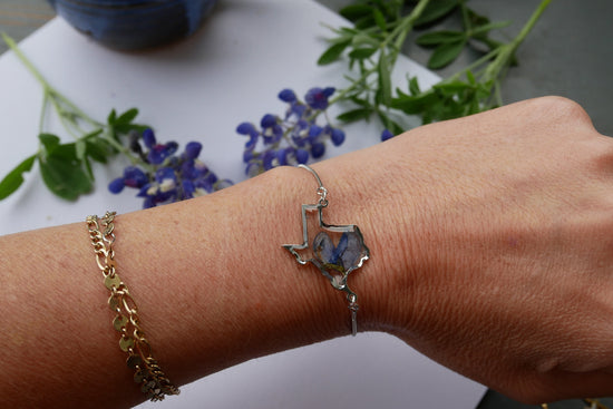 Pressed flower Texas Bluebonnet bracelet, adjustable Texas bracelet