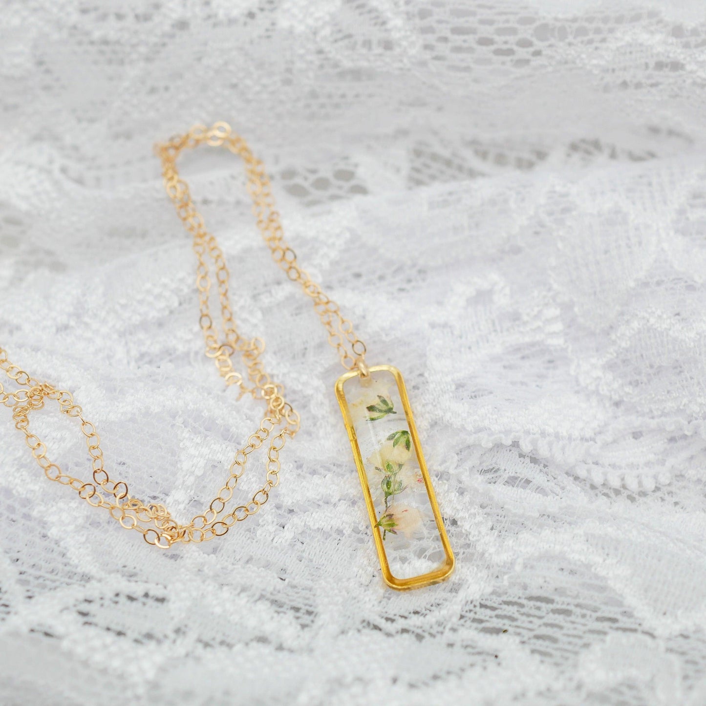 Baby's Breath Vertical Bar Necklace