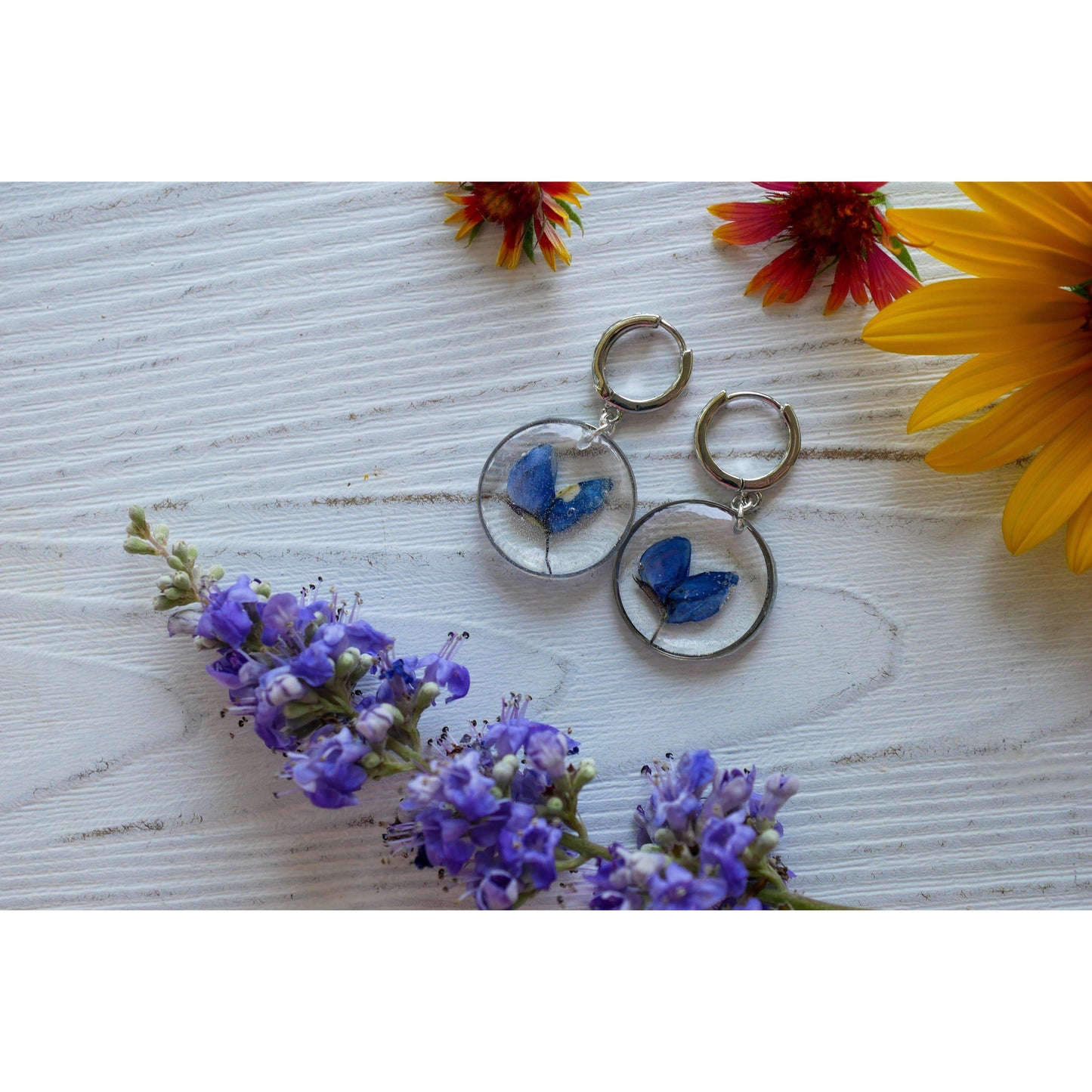 Bluebonnet petal hoops