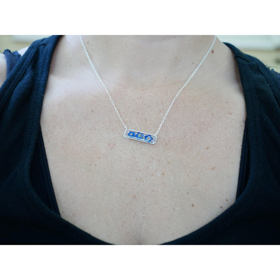 Forget me not horizontal bar necklace
