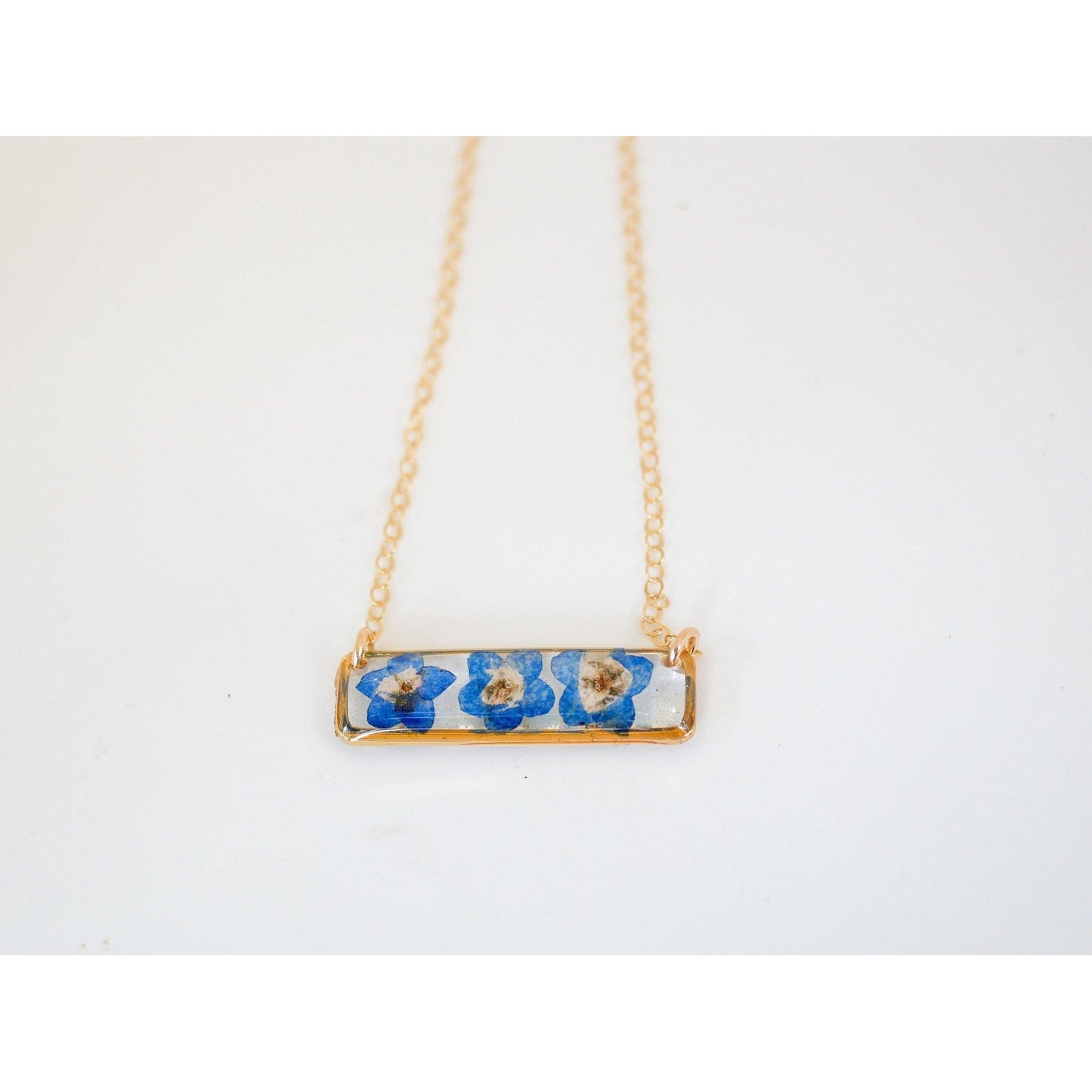 Forget me not horizontal bar necklace