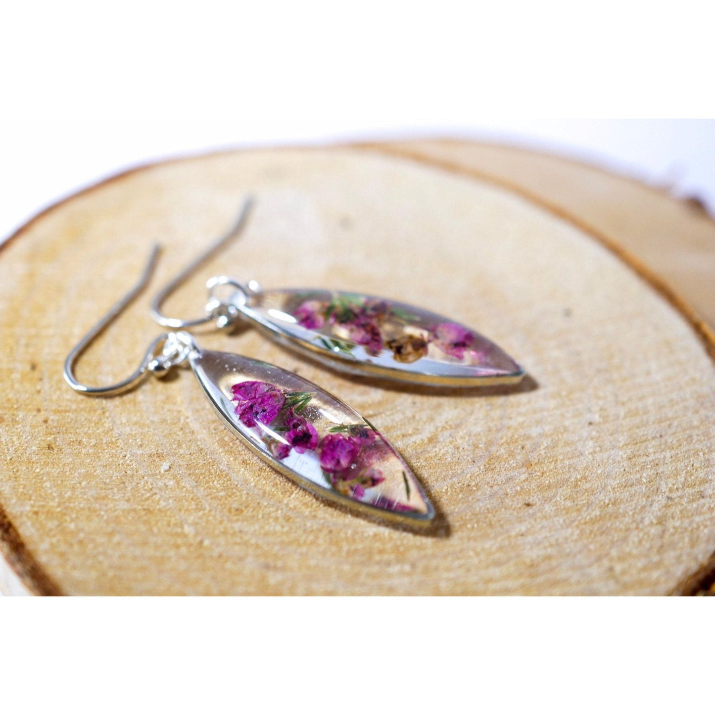 Pressed Heather ellipse earrings, real flower dangles, dainty terrarium earrings, herbarium earrings, woodland bridal