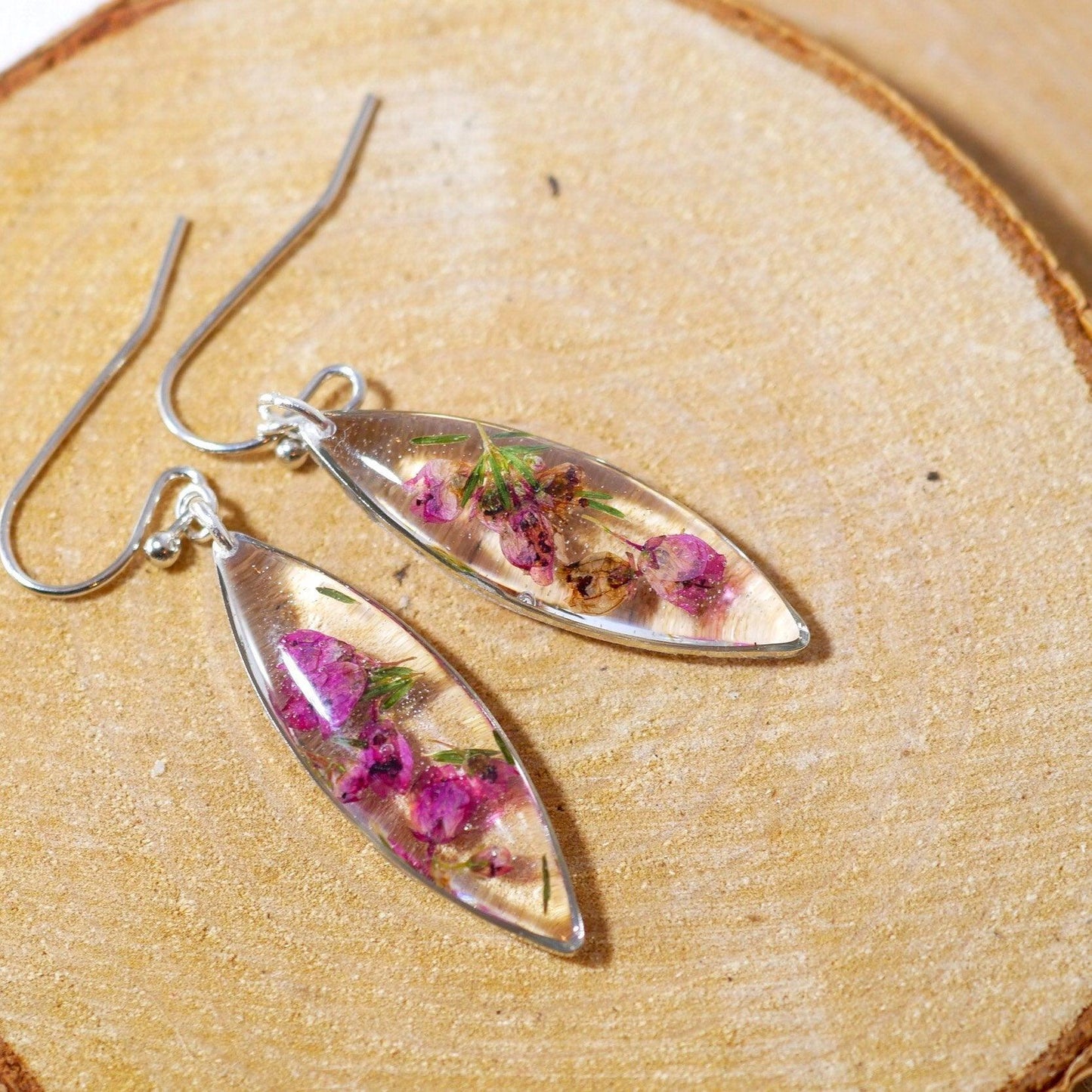 Pressed Heather ellipse earrings, real flower dangles, dainty terrarium earrings, herbarium earrings, woodland bridal