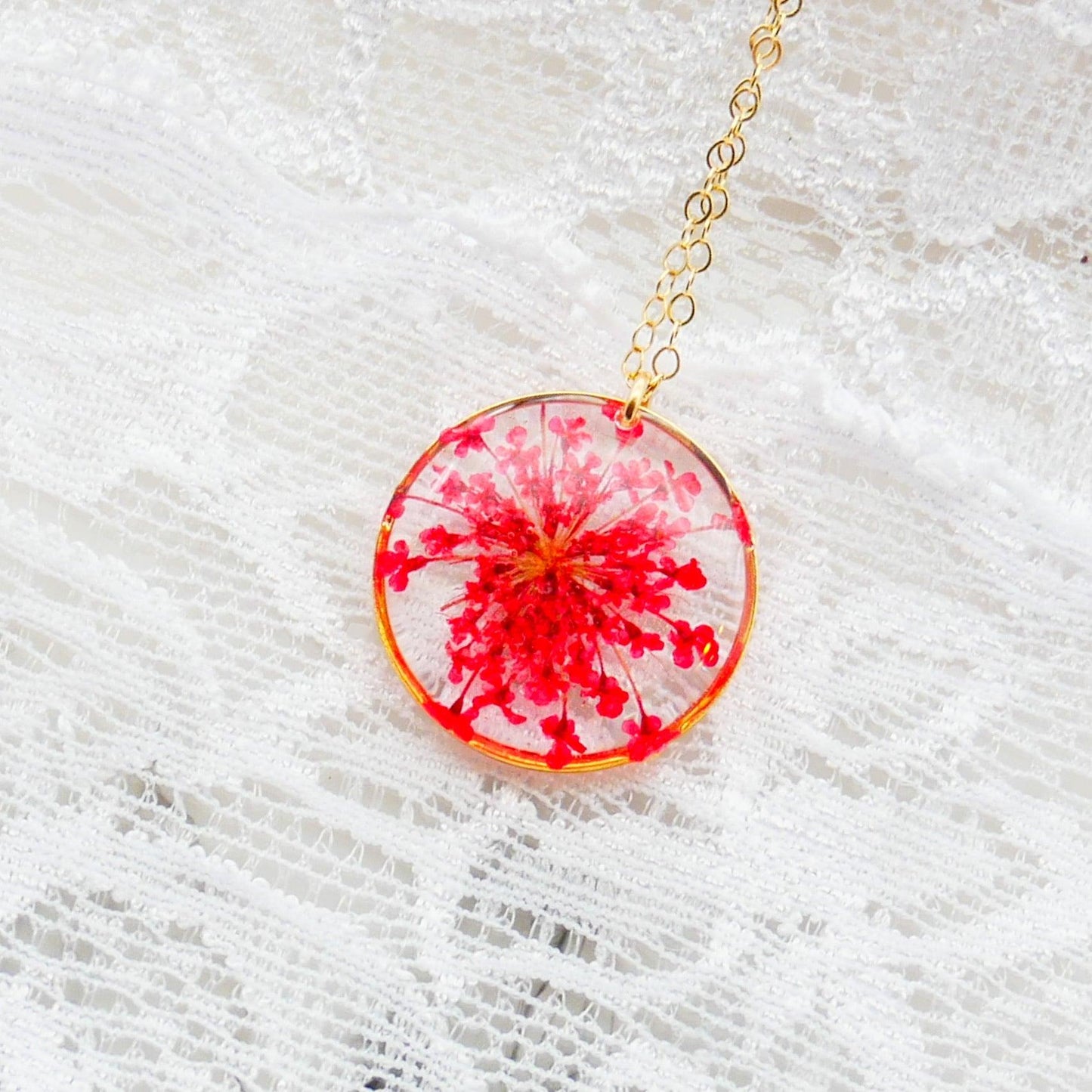 RedQueen Anne’s Lace Necklace