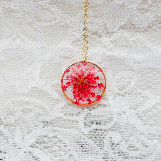 RedQueen Anne’s Lace Necklace
