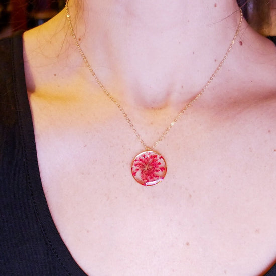 Dainty Queen Annes Lace Necklace, Red Flower Necklace, Pressed flower jewelry