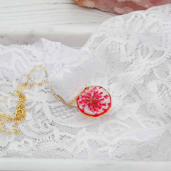 Dainty Queen Annes Lace Necklace, Red Flower Necklace, Pressed flower jewelry