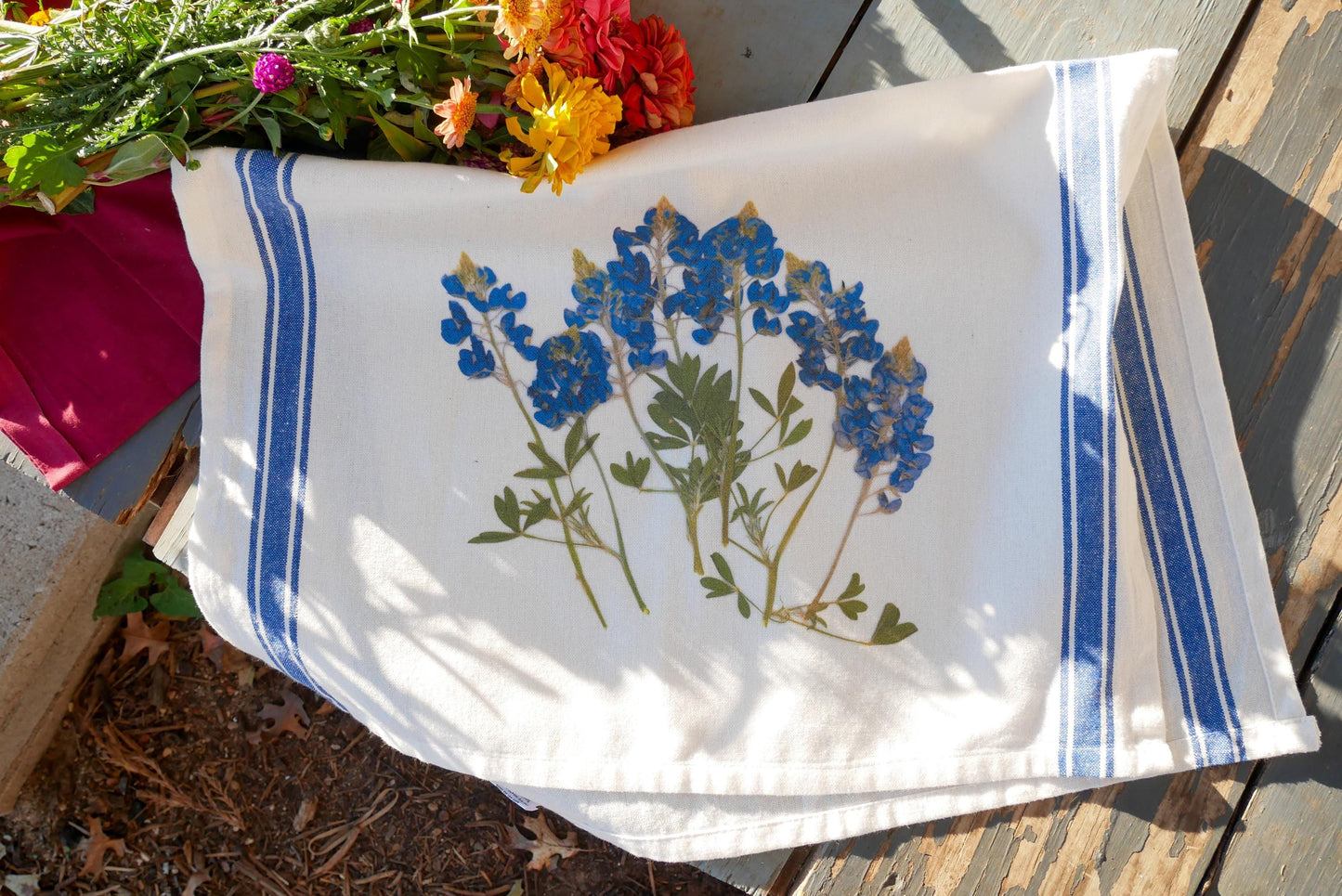 Texas Bluebonnet Dish Towel | Farm-Grown Pressed Flower Print | Vintage Style Cotton Kitchen Towel | Perfect Gift for Homesick Texans