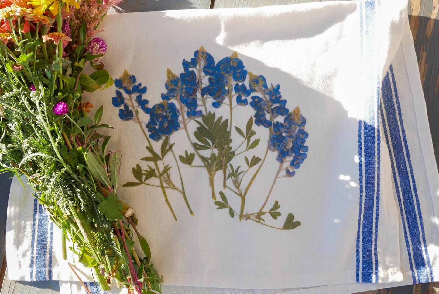 Texas Bluebonnet Dish Towel | Farm-Grown Pressed Flower Print | Vintage Style Cotton Kitchen Towel | Perfect Gift for Homesick Texans