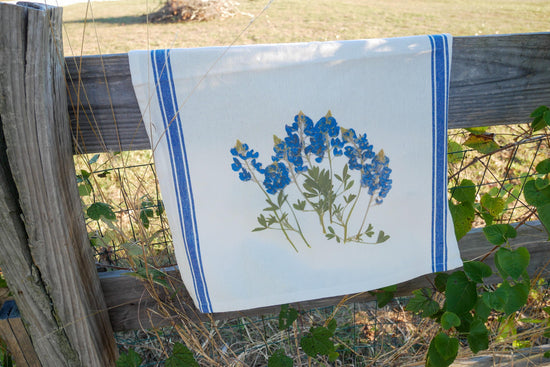 Texas Bluebonnet Dish Towel | Farm-Grown Pressed Flower Print | Vintage Style Cotton Kitchen Towel | Perfect Gift for Homesick Texans