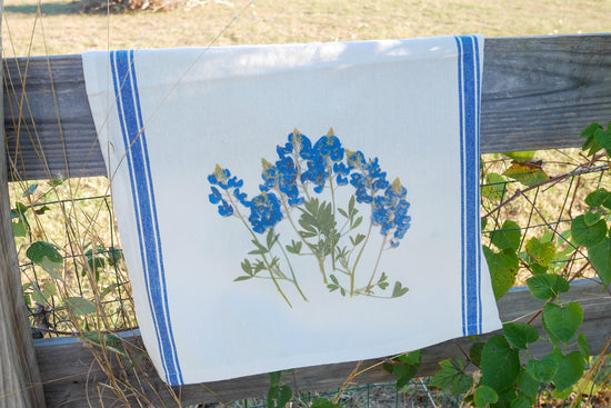 Texas Bluebonnet Dish Towel | Farm-Grown Pressed Flower Print | Vintage Style Cotton Kitchen Towel | Perfect Gift for Homesick Texans