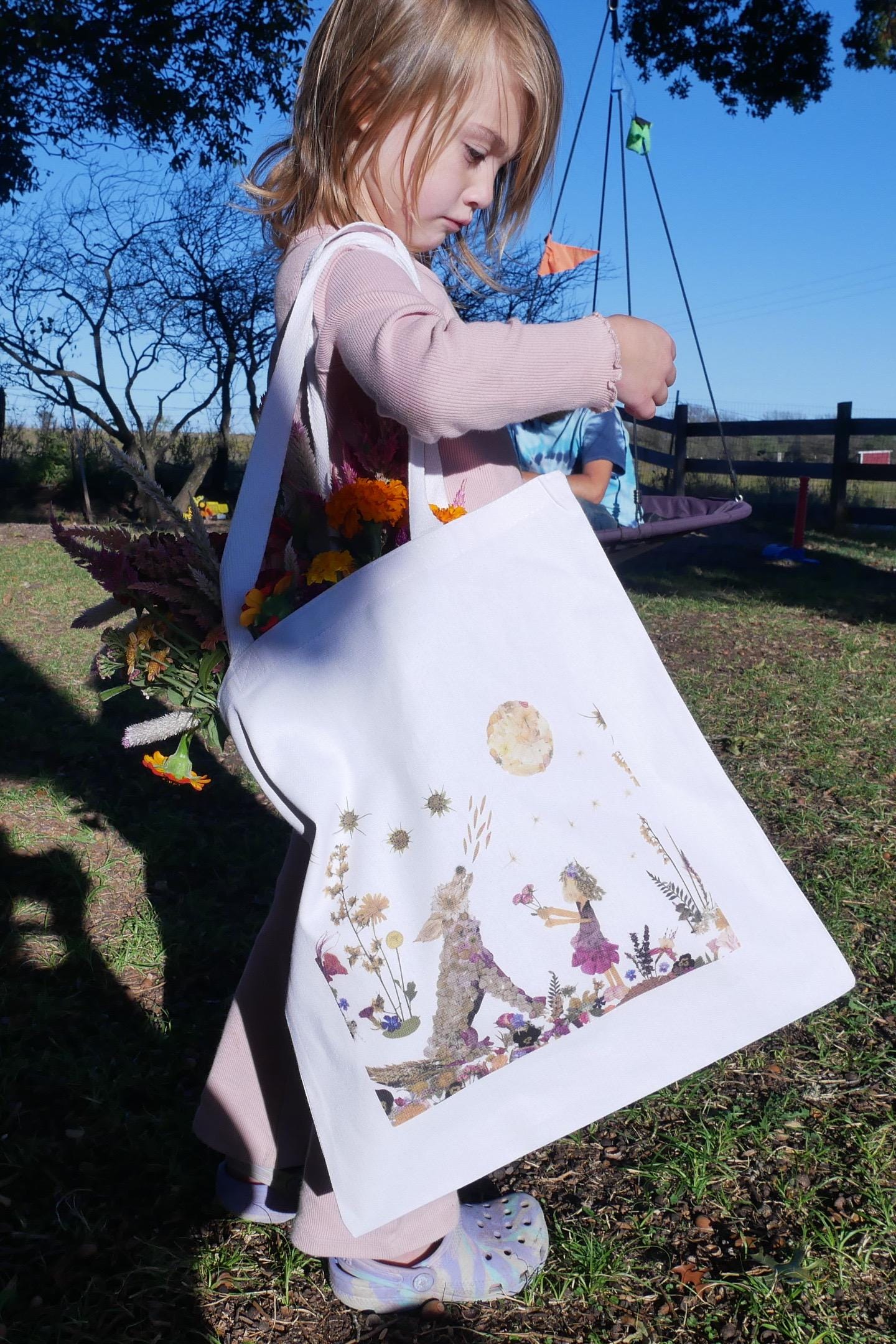 Pressed Flower heart Tote Bag | romantic nature botanical reusable bag