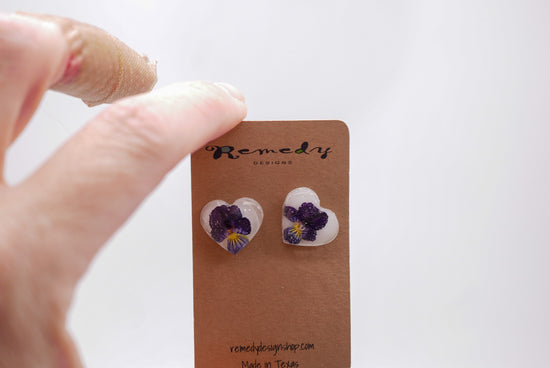 Tiny pansy heart stud earrings