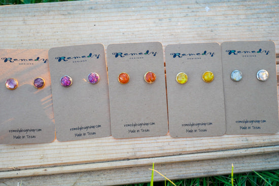 Real Birth Flower Stud Earrings – Tiny 6mm Gold or Silver Hypoallergenic Posts | Genuine Birth Month Flower Jewelry