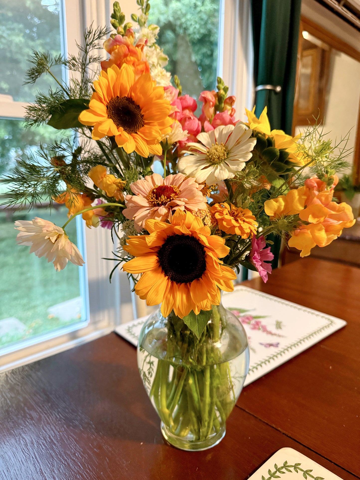 Fresh farm flowers Waco TX | Local Farm Bouquets & Delivery