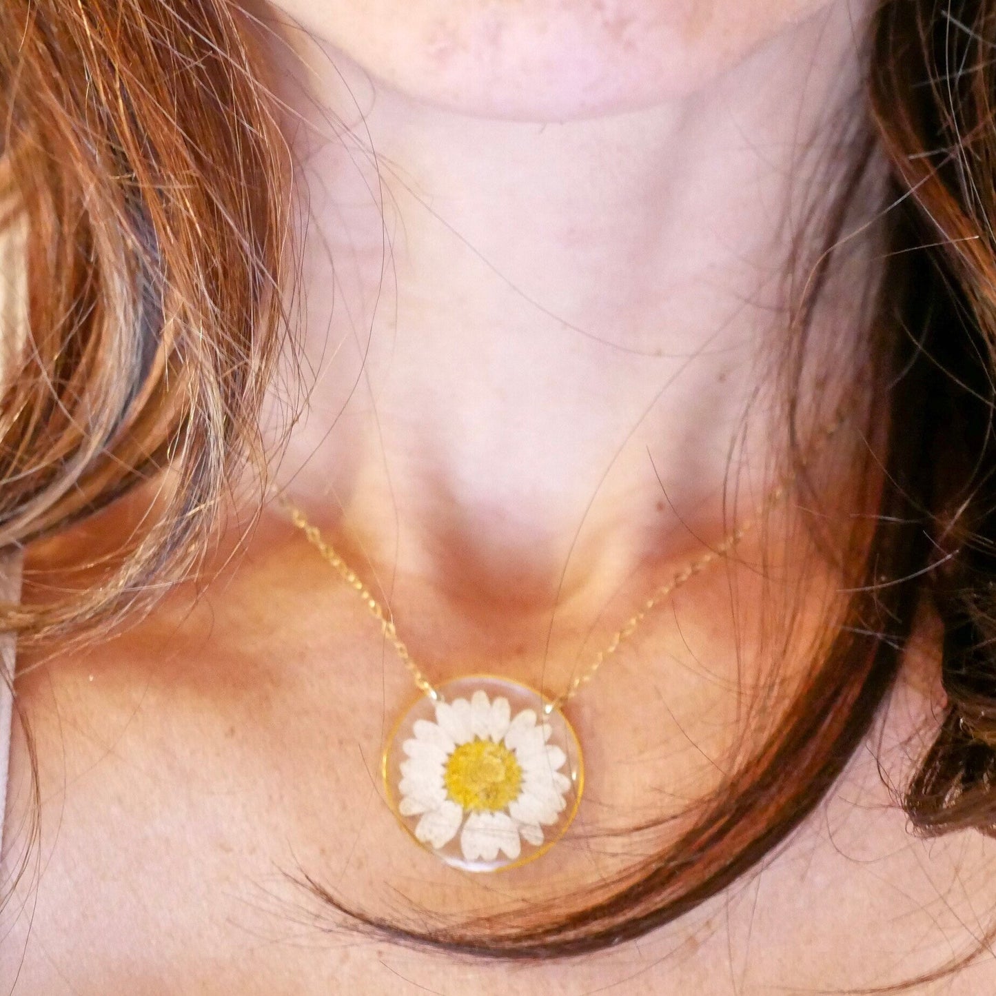 Pressed daisy necklace, botanical necklace, white daisy necklace, pressed flower jewelry botanical terrarium necklace pressed daisy