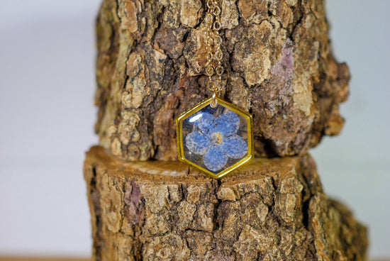 Tiny forget me not necklace, hexagon necklace, pressed flower jewelry, Memorial jewelry, Something blue brides charm, Real flower terrarium