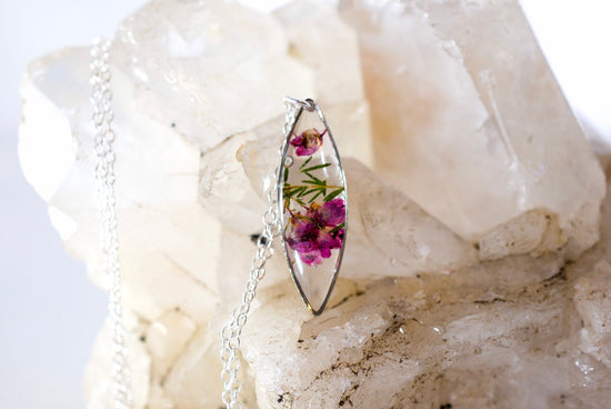 Pressed Heather dainty necklace, Flowers in resin, Botanical marquis necklace, minimal flower, pressed flower jewelry