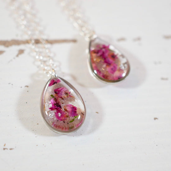 Tiny heather Teardrop Necklace, Botanical necklace, Pressed flowers jewelry, Dainty real flower necklace