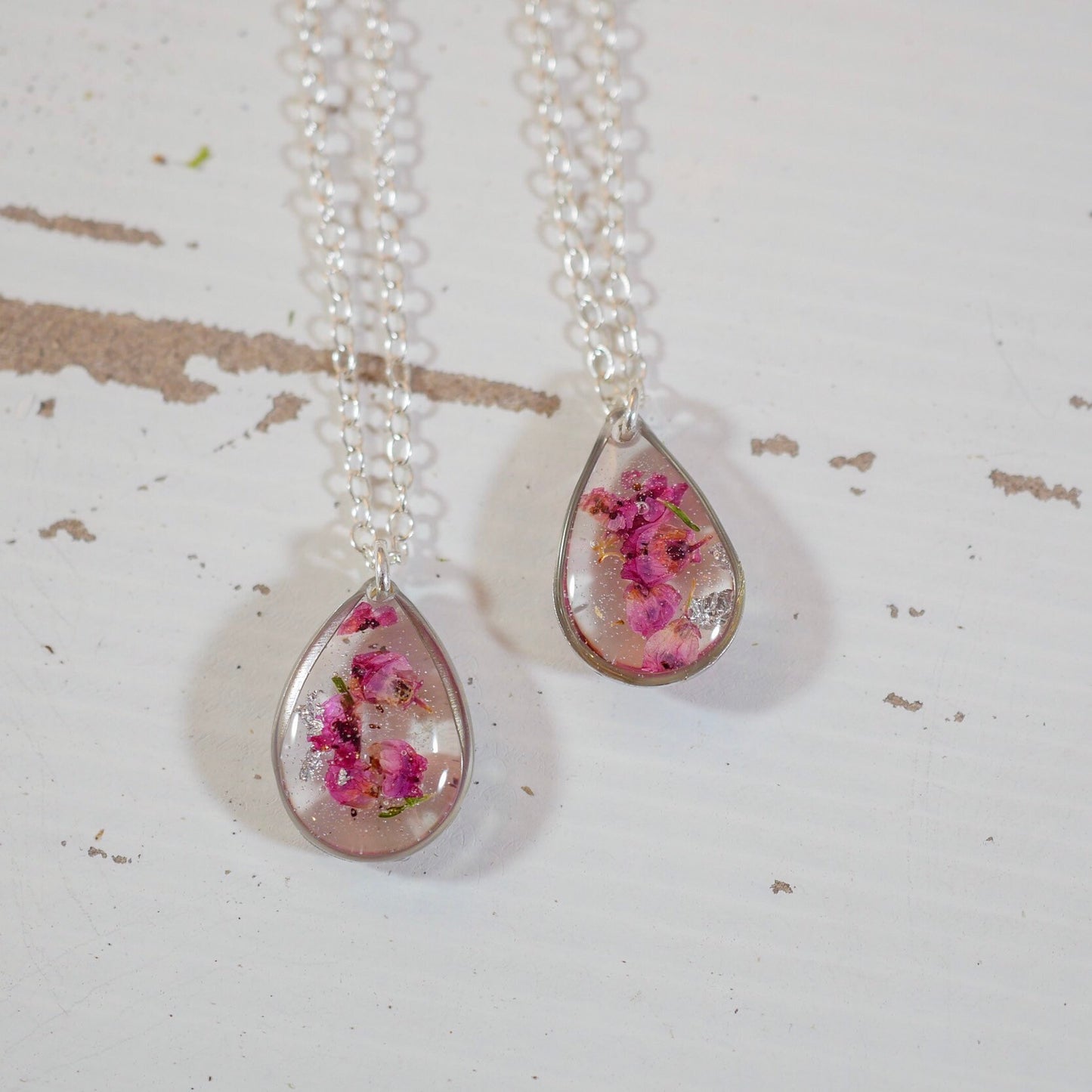Tiny heather Teardrop Necklace, Botanical necklace, Pressed flowers jewelry, Dainty real flower necklace