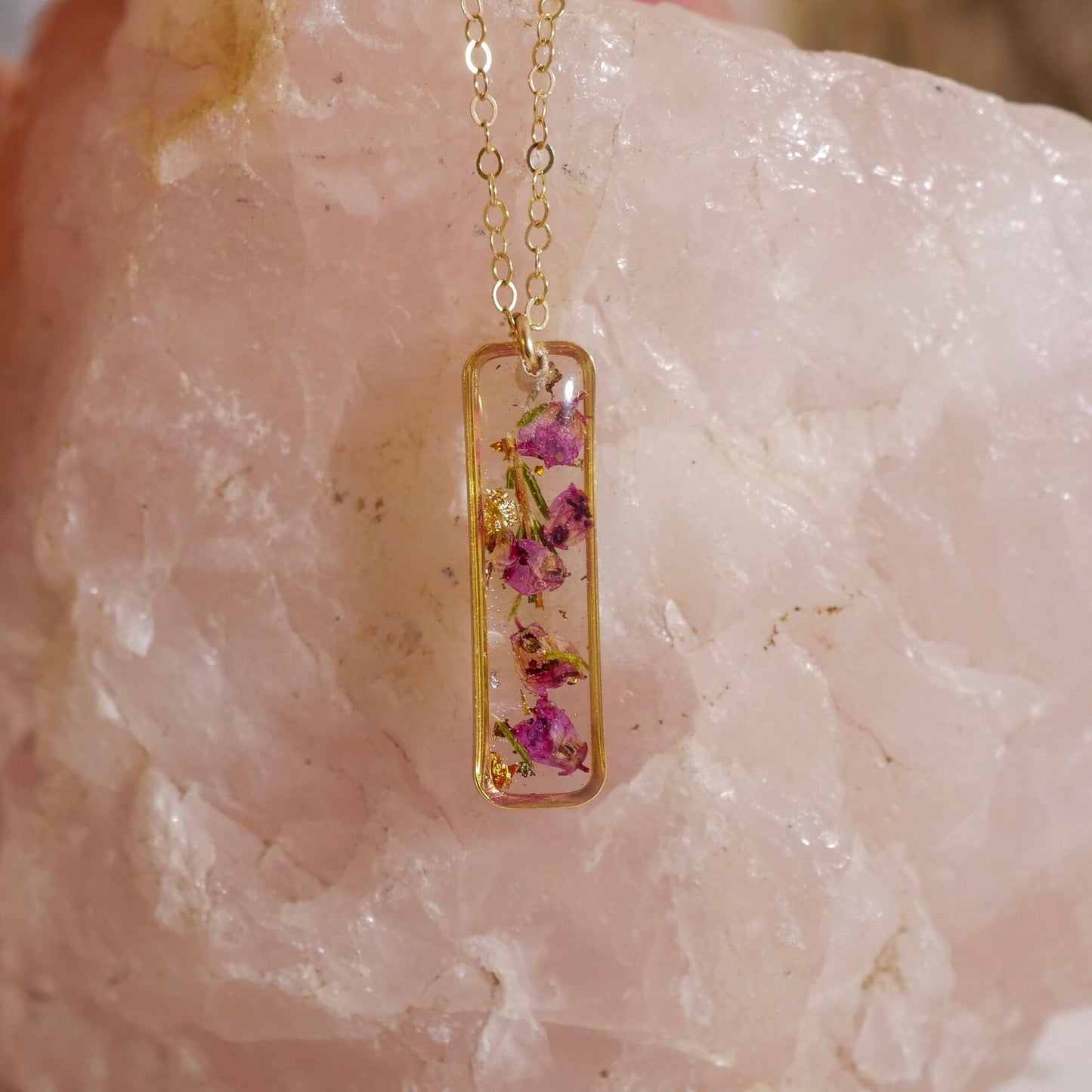 Pressed heather Bar necklace, dainty gold vertical Bar necklace, real flowers jewelry, Pressed flower botanical necklace