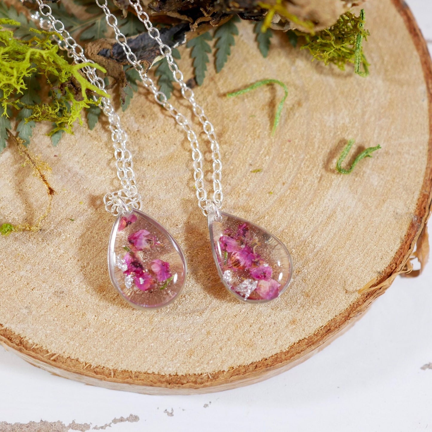 Tiny heather Teardrop Necklace, Botanical necklace, Pressed flowers jewelry, Dainty real flower necklace