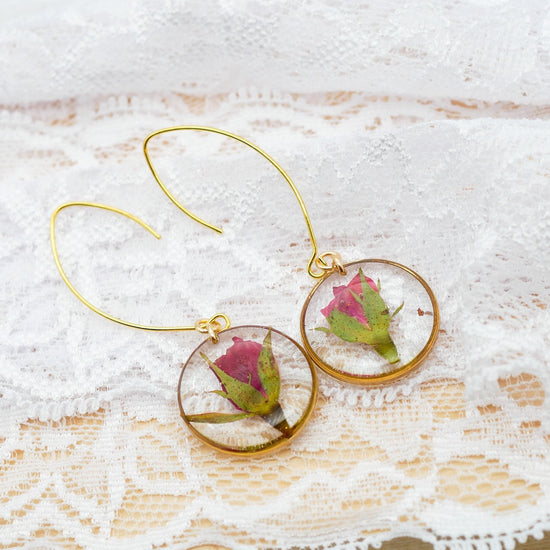 Dainty Rose Drop Earrings, Pressed flower jewelry, Real flower earrings, Rose earrings, Terrarium jewelry, Botanical rose earrings