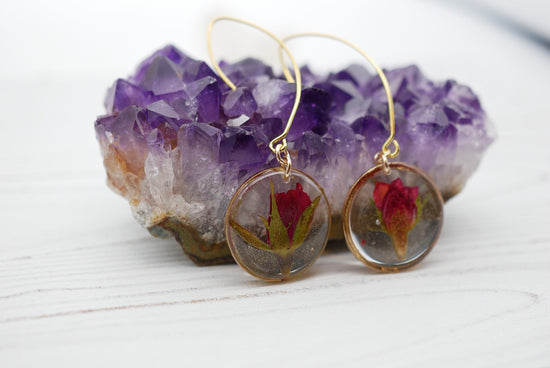 Dainty Rose Drop Earrings, Pressed flower jewelry, Real flower earrings, Rose earrings, Terrarium jewelry, Botanical rose earrings