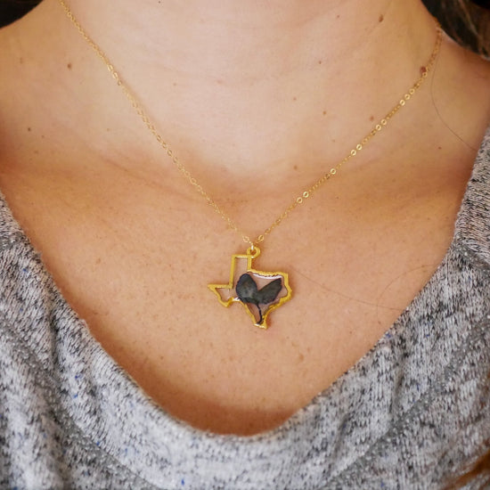 Texas Necklace with Pressed Bluebonnet Petal – 14k Gold Fill or Sterling Silver – Dainty Texas Jewelry – Texas Gift for Her