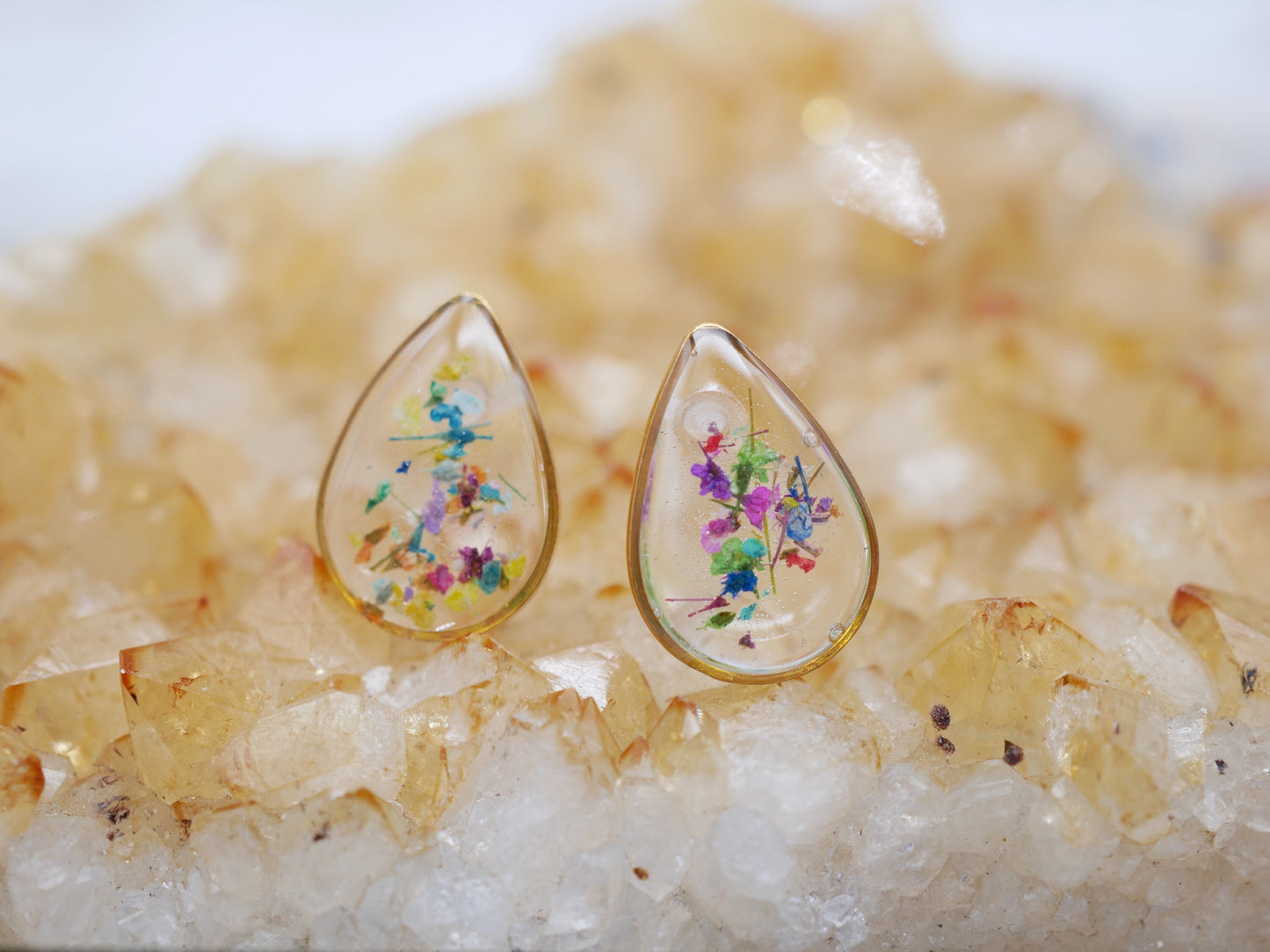 Tiny flower confetti teardrop studs, real flower studs, pressed flower earrings, botanical earrings, terrarium studs, flower confetti