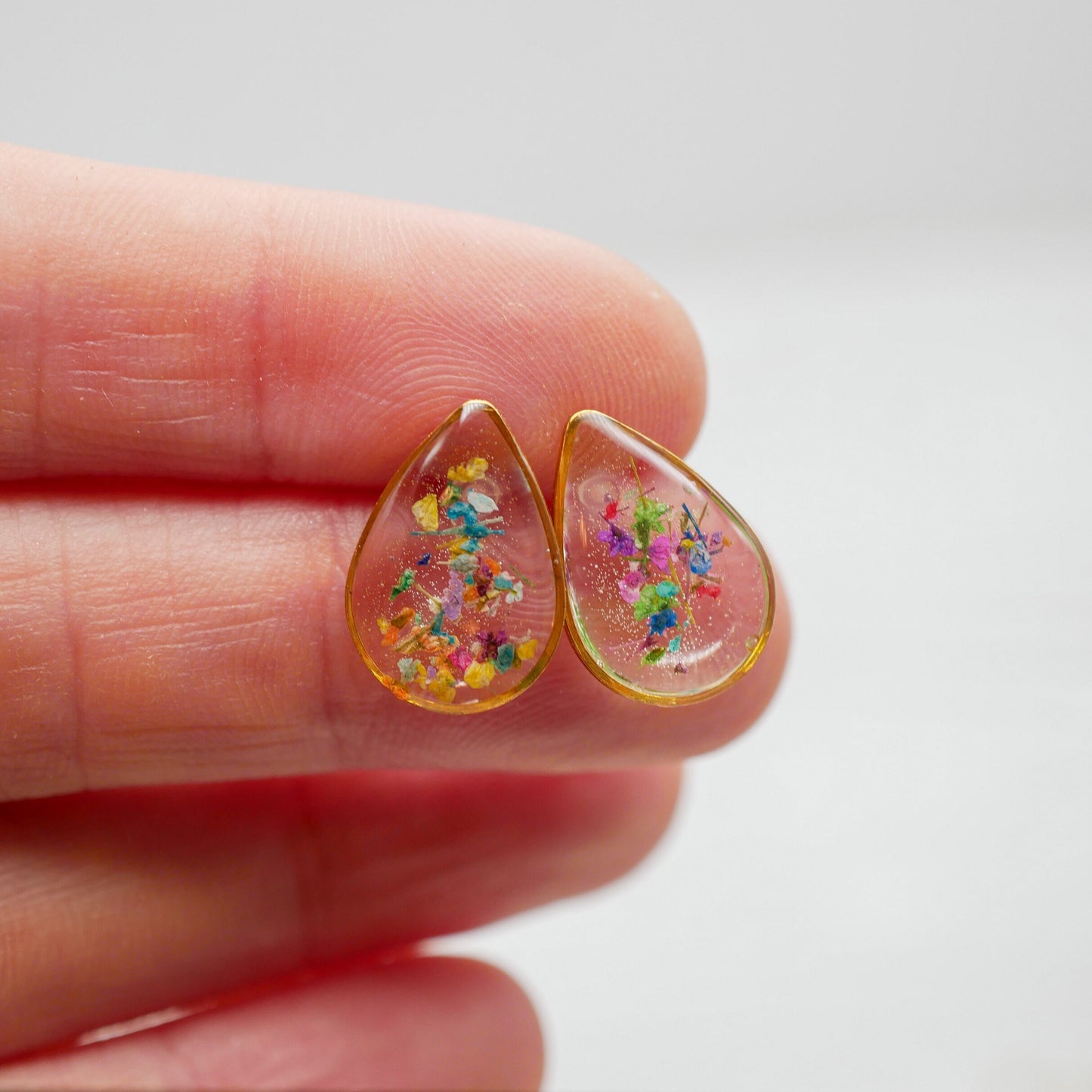 Tiny flower confetti teardrop studs, real flower studs, pressed flower earrings, botanical earrings, terrarium studs, flower confetti