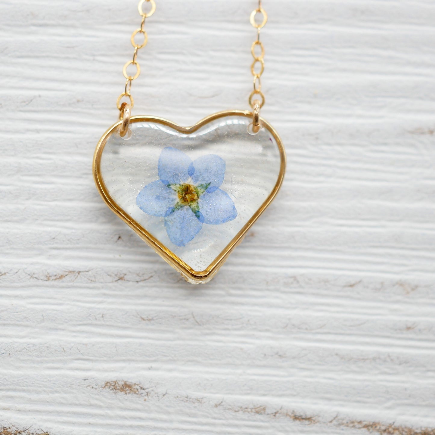 Forget me not heart necklace, gold heart jewelry, pressed flower heart necklace, dainty flower necklace, memorial flower jewelry, sterling