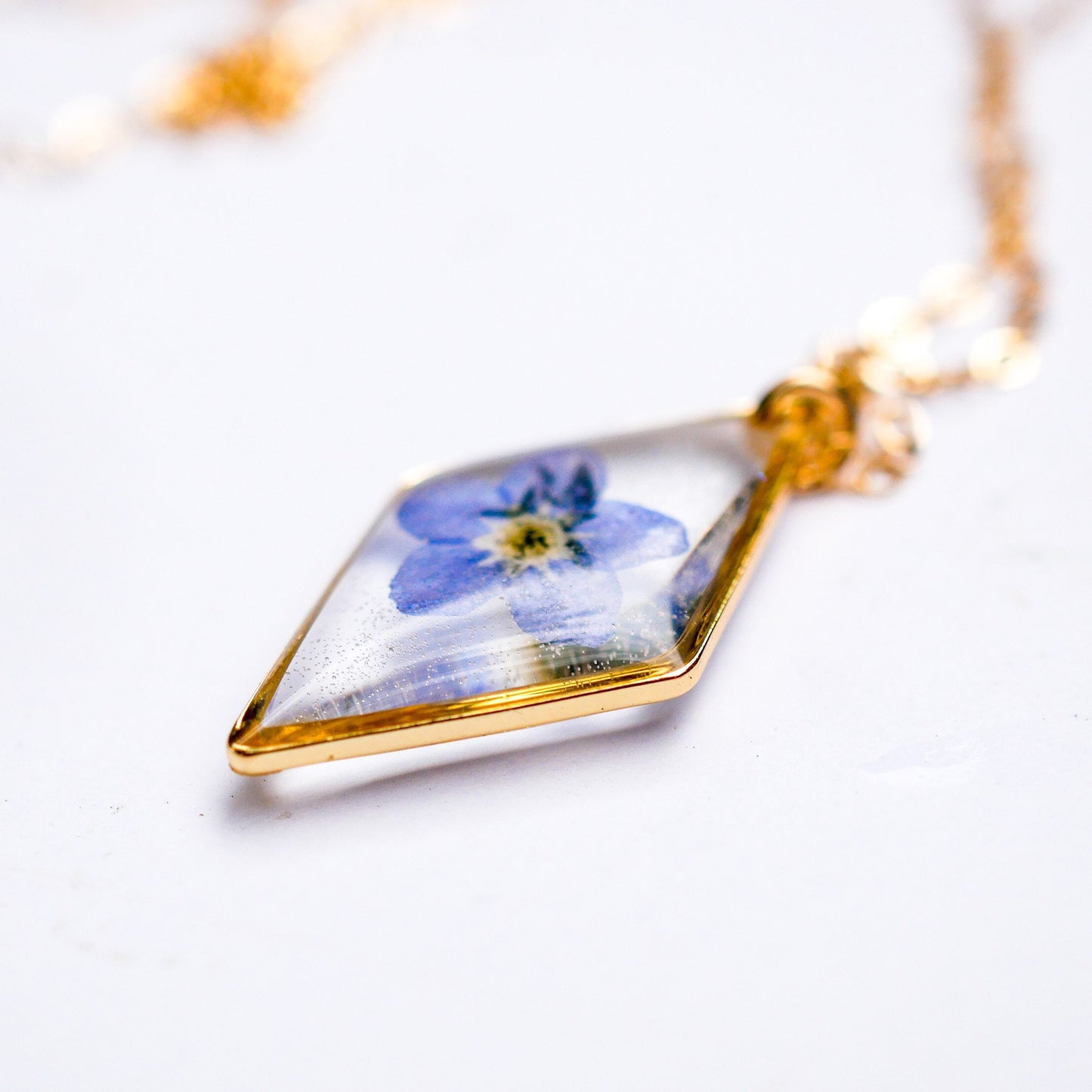 Forget me not necklace, dainty flower jewelry, myosotis necklace, pressed flower necklace, memorial flower jewelry
