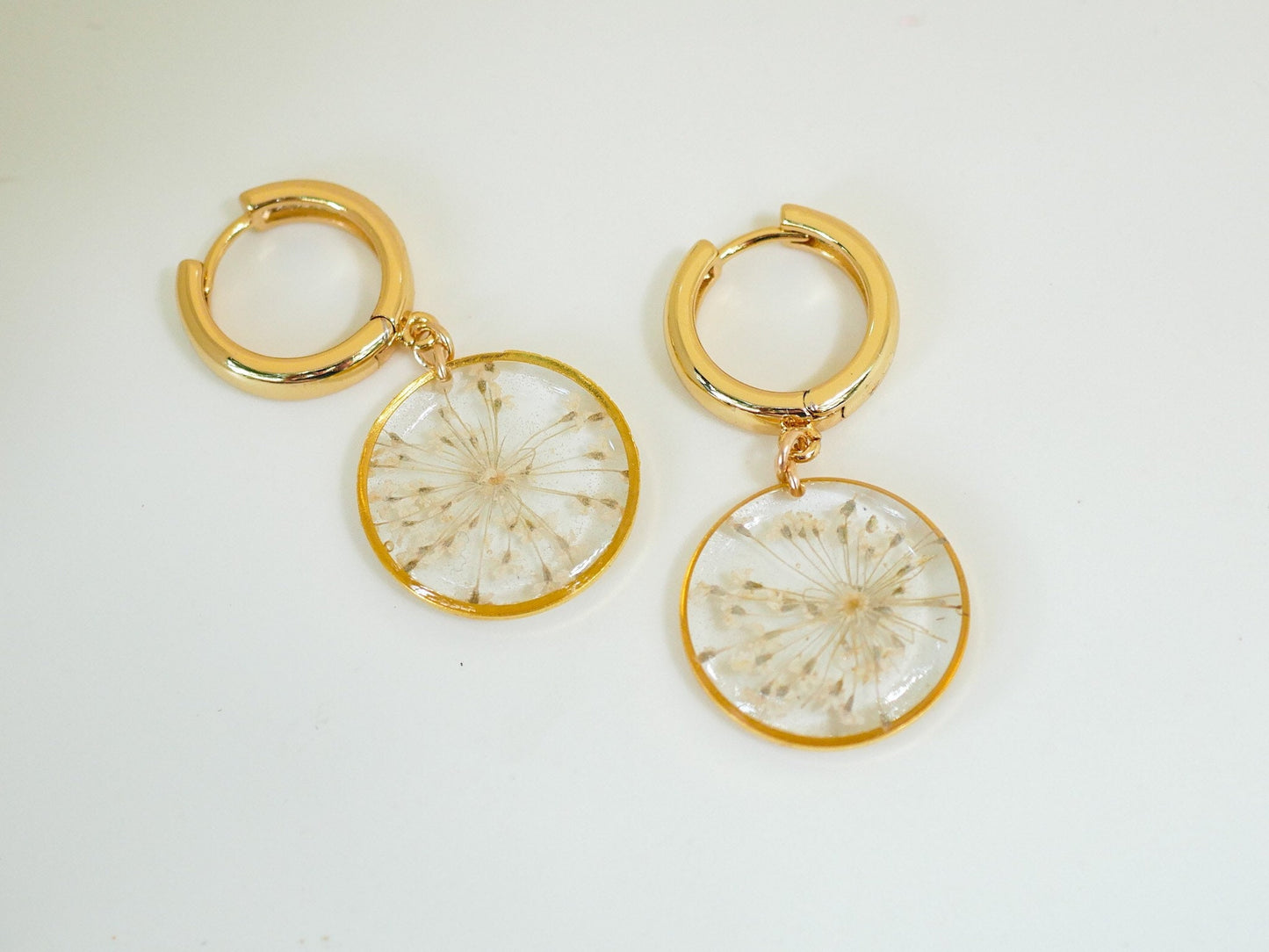 Pressed flower huggies, Queen Annes Lace Jewelry, Gold Fill Huggie hoops, Pressed flower jewelry, Real flower earrings