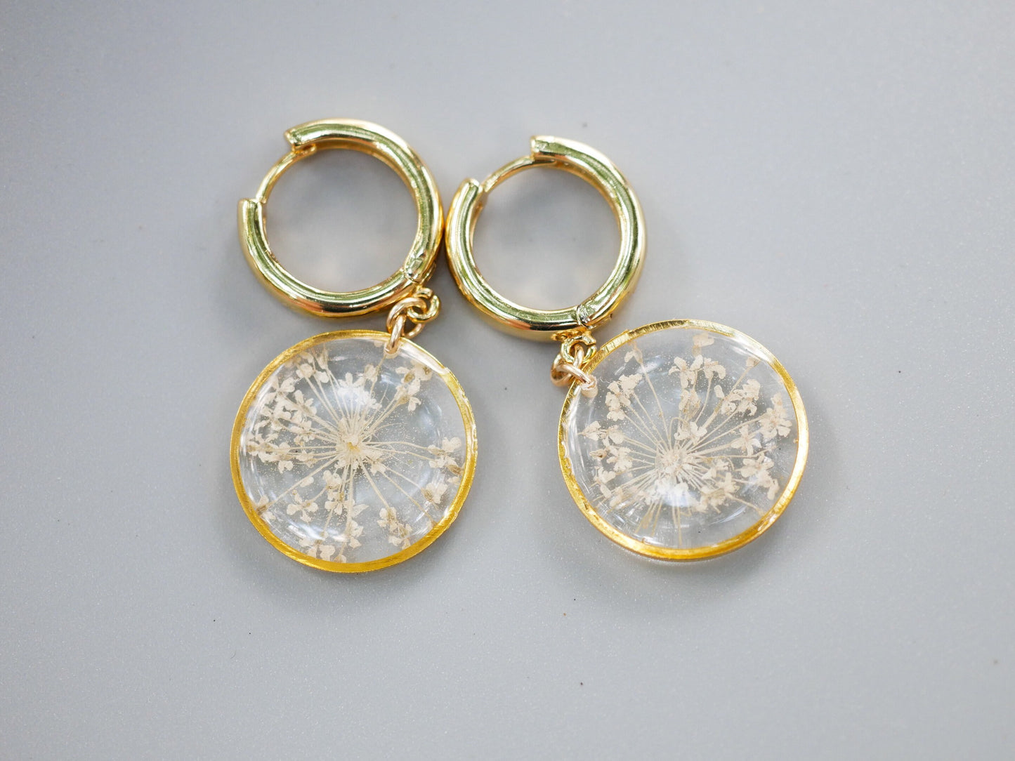 Pressed flower huggies, Queen Annes Lace Jewelry, Gold Fill Huggie hoops, Pressed flower jewelry, Real flower earrings