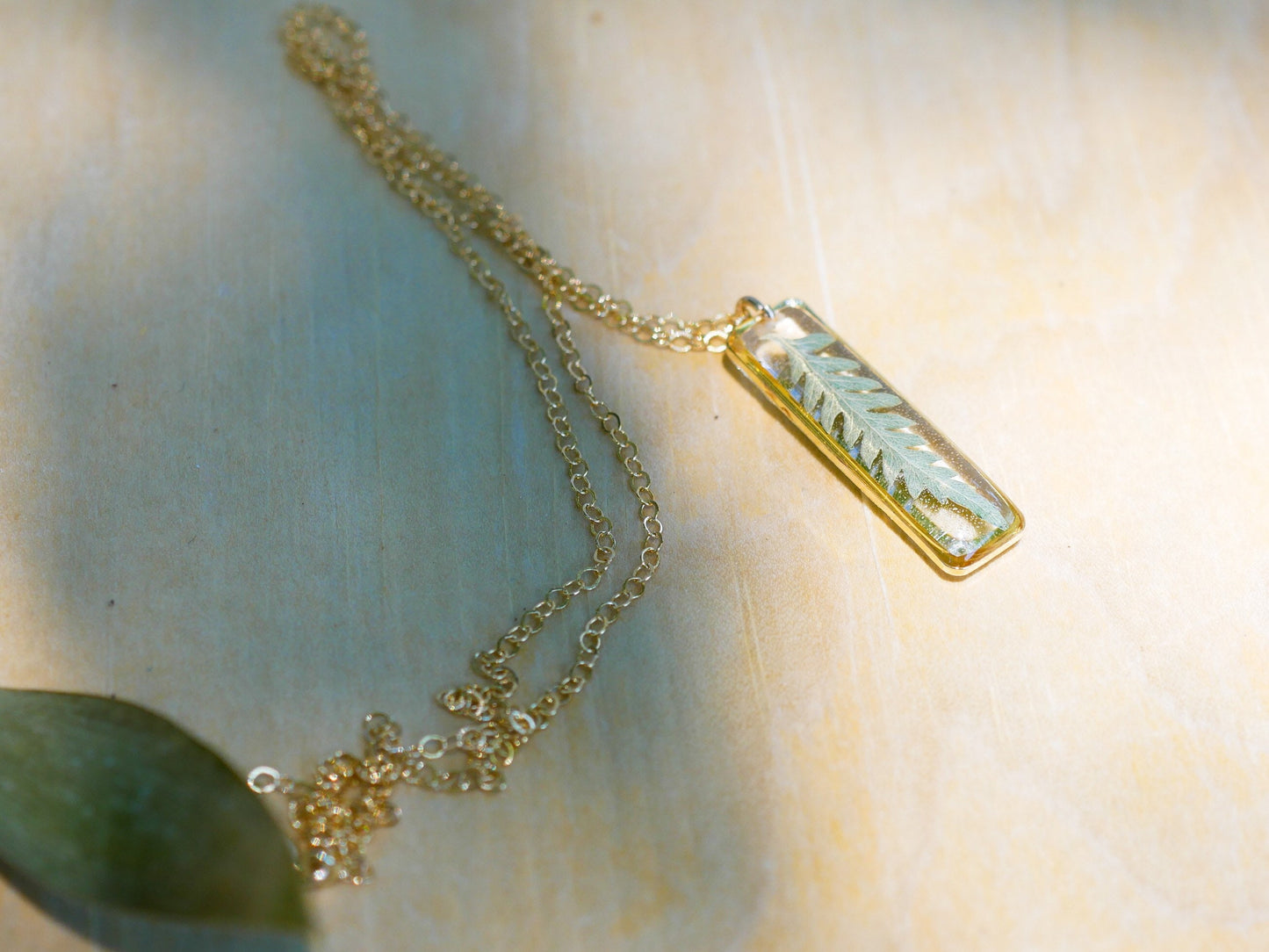 Dainty pressed Fern Leaf Necklace, Vertical Bar Necklace, Pressed fern jewelry, ellipse necklace, nature gift, terrarium necklace