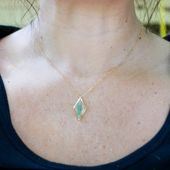 Dainty pressed Fern Necklace, Real fern jewelry, real leaf necklace, nature gift, terrarium necklace, diamond shape necklace