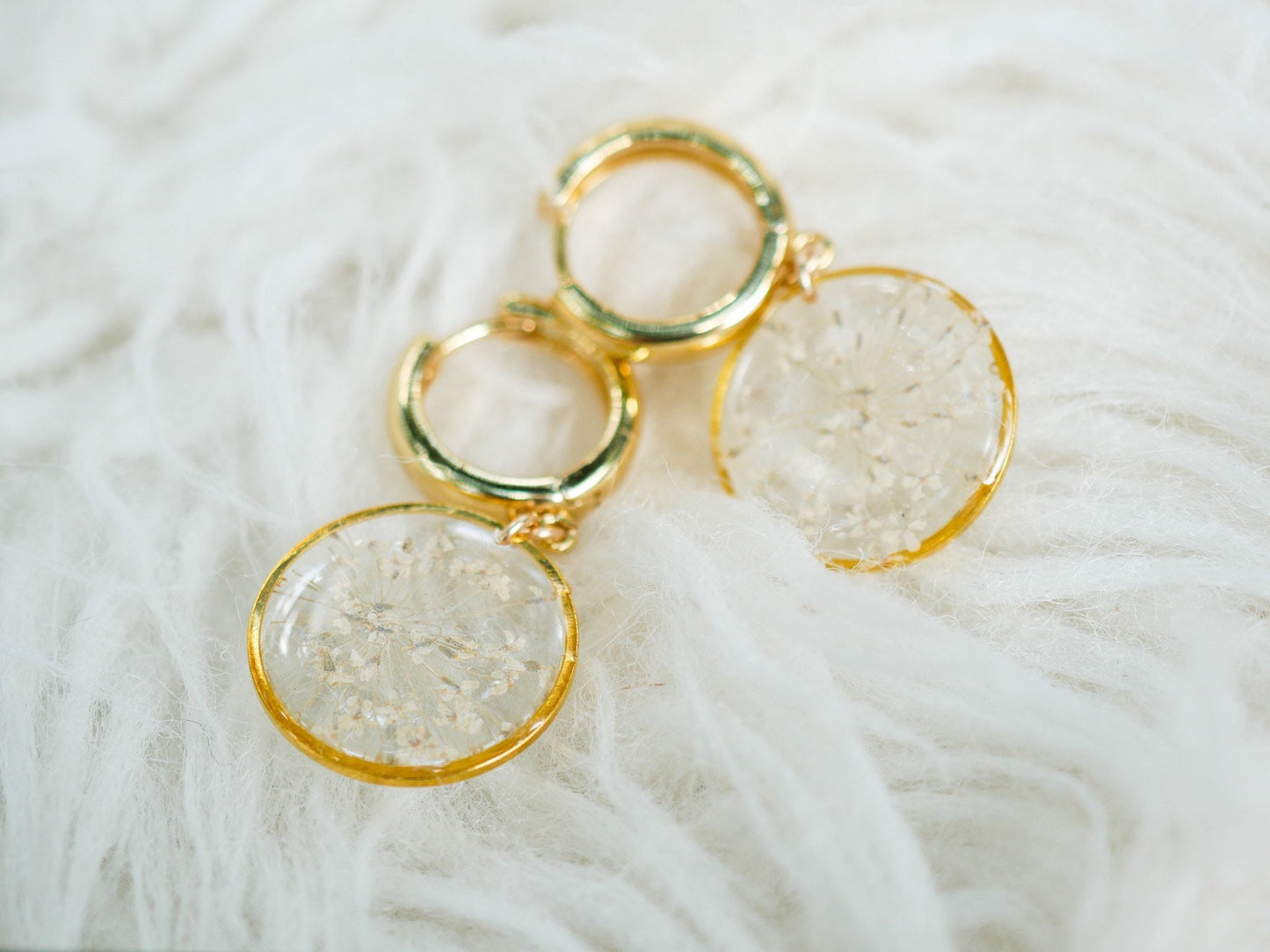 Pressed flower huggies, Queen Annes Lace Jewelry, Gold Fill Huggie hoops, Pressed flower jewelry, Real flower earrings