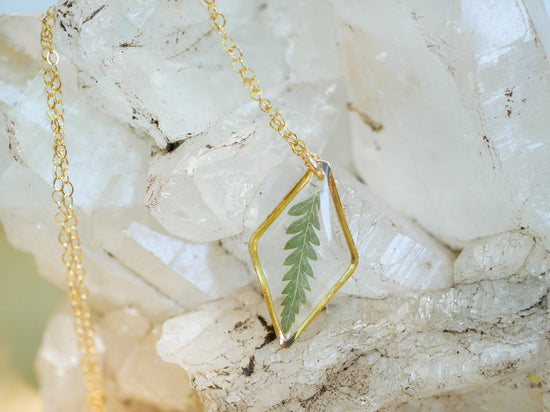 Dainty pressed Fern Necklace, Real fern jewelry, real leaf necklace, nature gift, terrarium necklace, diamond shape necklace