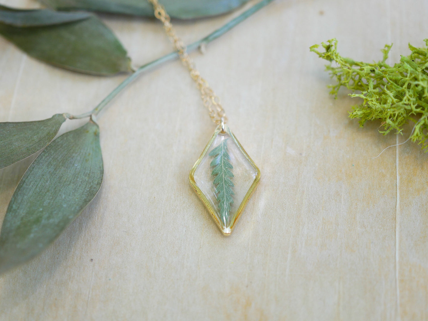 Dainty pressed Fern Necklace, Real fern jewelry, real leaf necklace, nature gift, terrarium necklace, diamond shape necklace