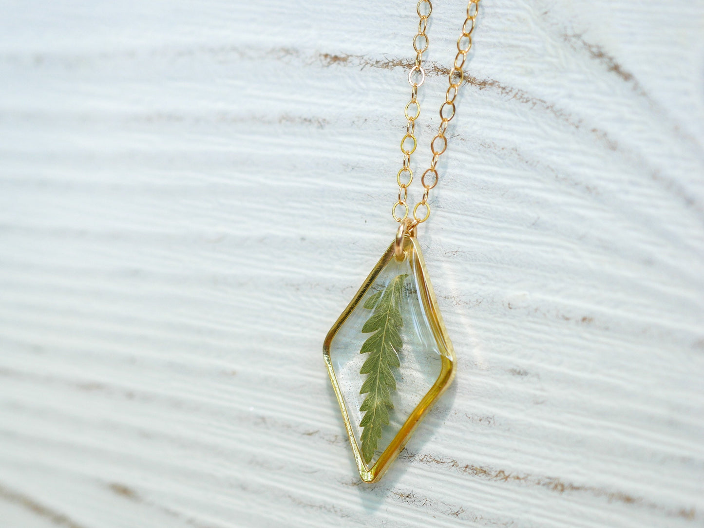 Dainty pressed Fern Necklace, Real fern jewelry, real leaf necklace, nature gift, terrarium necklace, diamond shape necklace