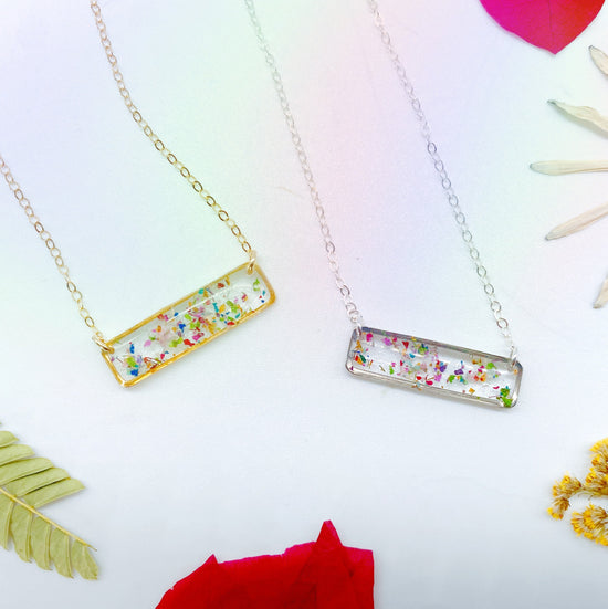 Flower confetti bar necklace, horizontal bar necklace, Dainty Bar Jewelry, nature necklace, Pressed flower necklace, real flower jewelrh