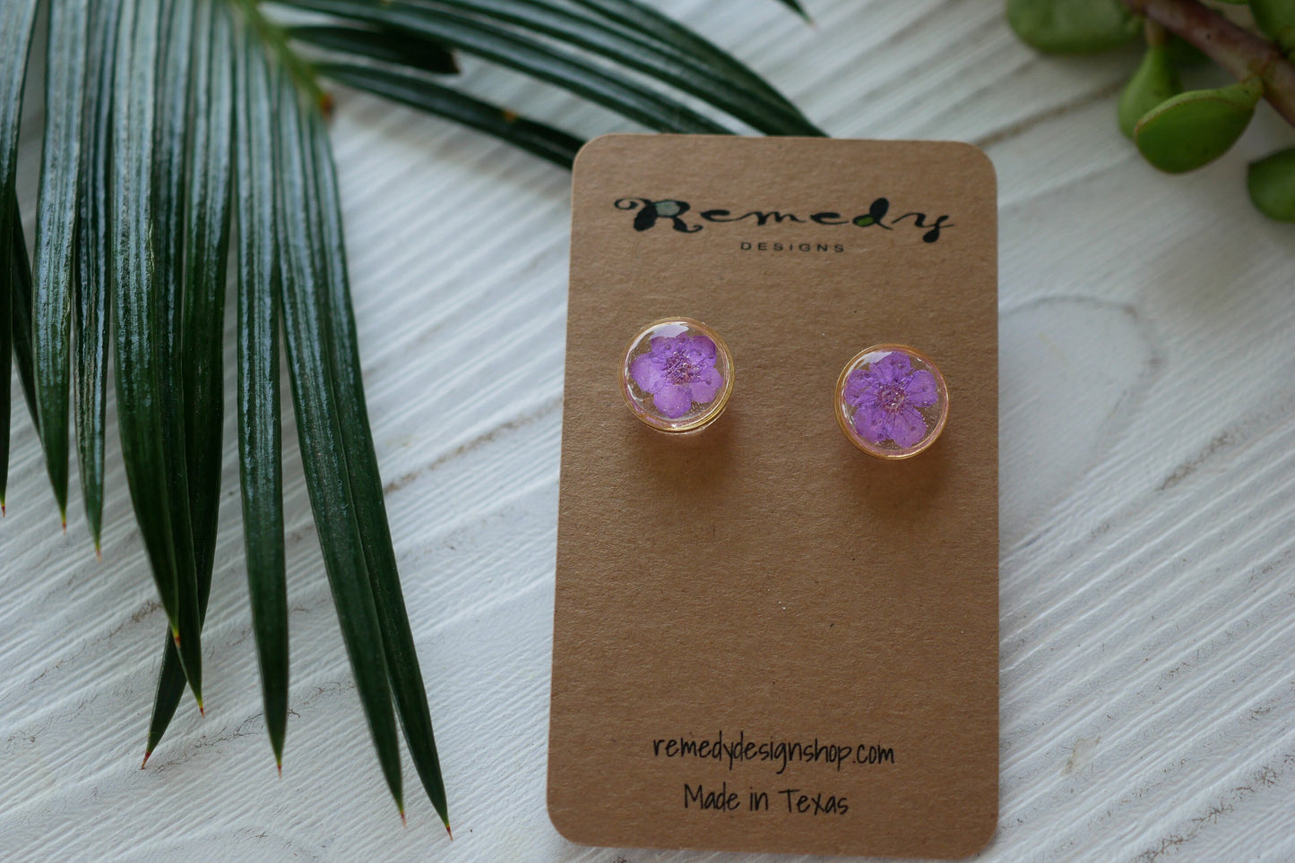 Purple flower stud earrings, Real pressed flower stud earrings, tiny minimalist earrings