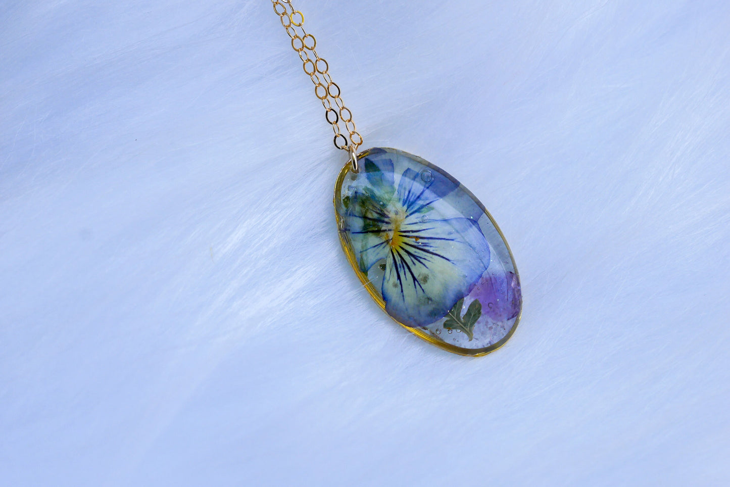February birth month necklace, pressed birth flower jewelry, birthstone jewelry, pressed violet and amethyst necklace