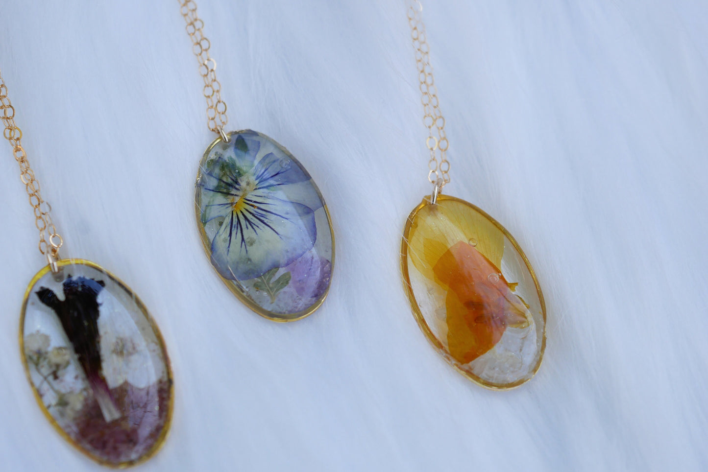 March  birth month necklace, pressed birth flower jewelry, birthstone jewelry, pressed daffodil  and aquamarine necklace