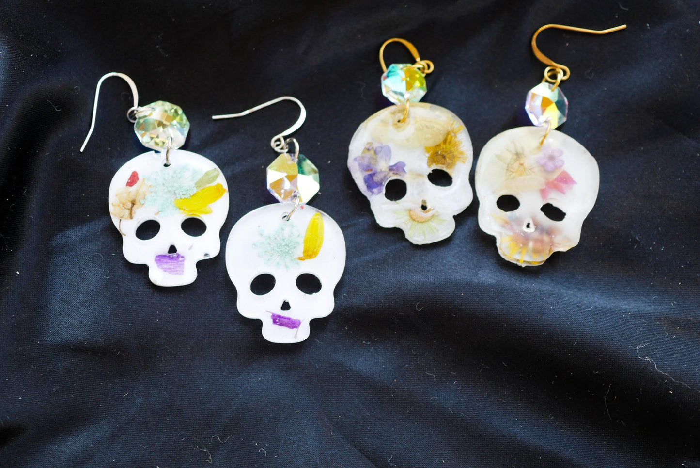 Pressed flower skeleton  earring for Halloween or dia de los muertos