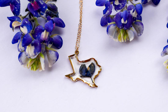 Texas Necklace with Pressed Bluebonnet Petal – 14k Gold Fill or Sterling Silver – Dainty Texas Jewelry – Texas Gift for Her