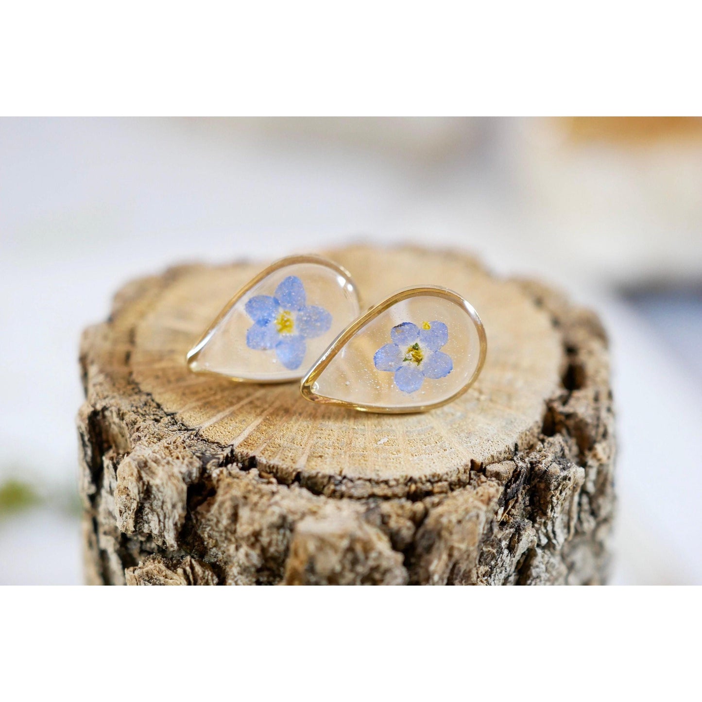 Pressed Flower Stud Earrings - Tiny Forget Me Not Teardrop