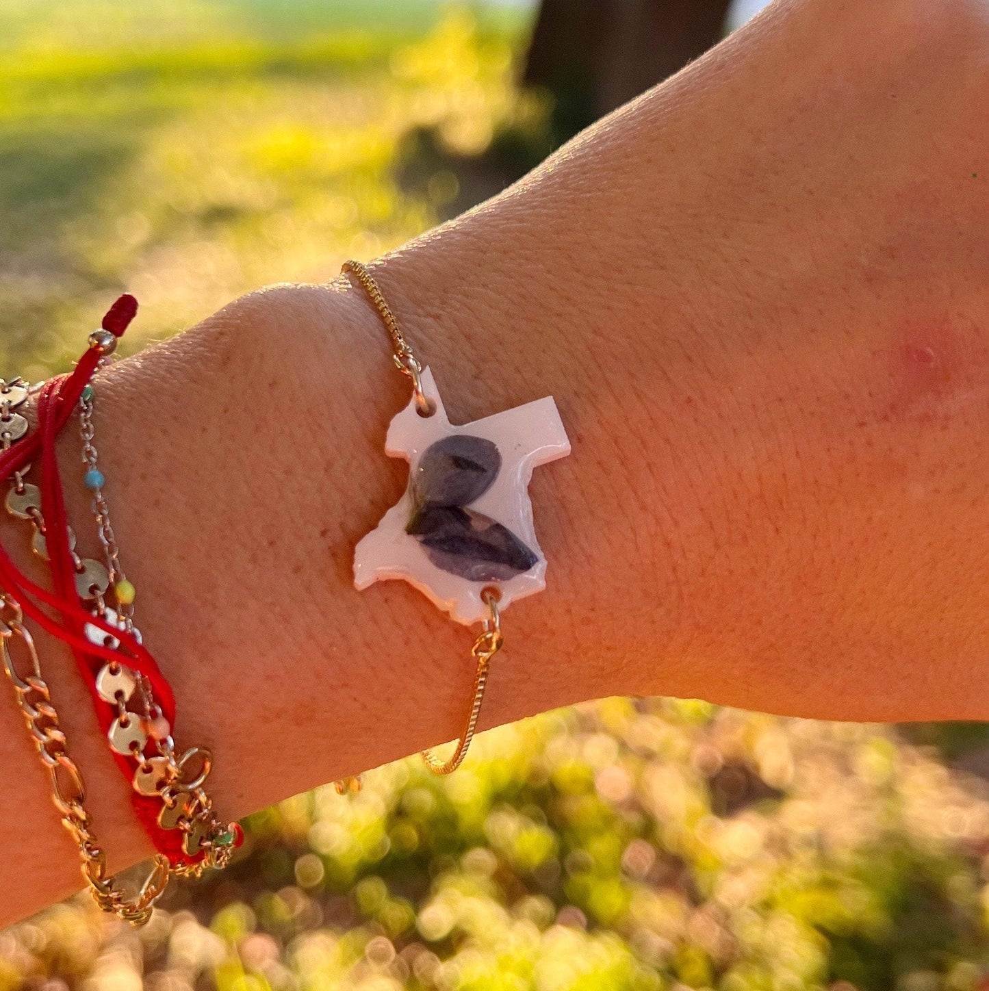 Texas bluebonnet bracelet, real bluebonnet jewelry, pressed bluebonnet texas adjustable bolo bracelet in gold or silver